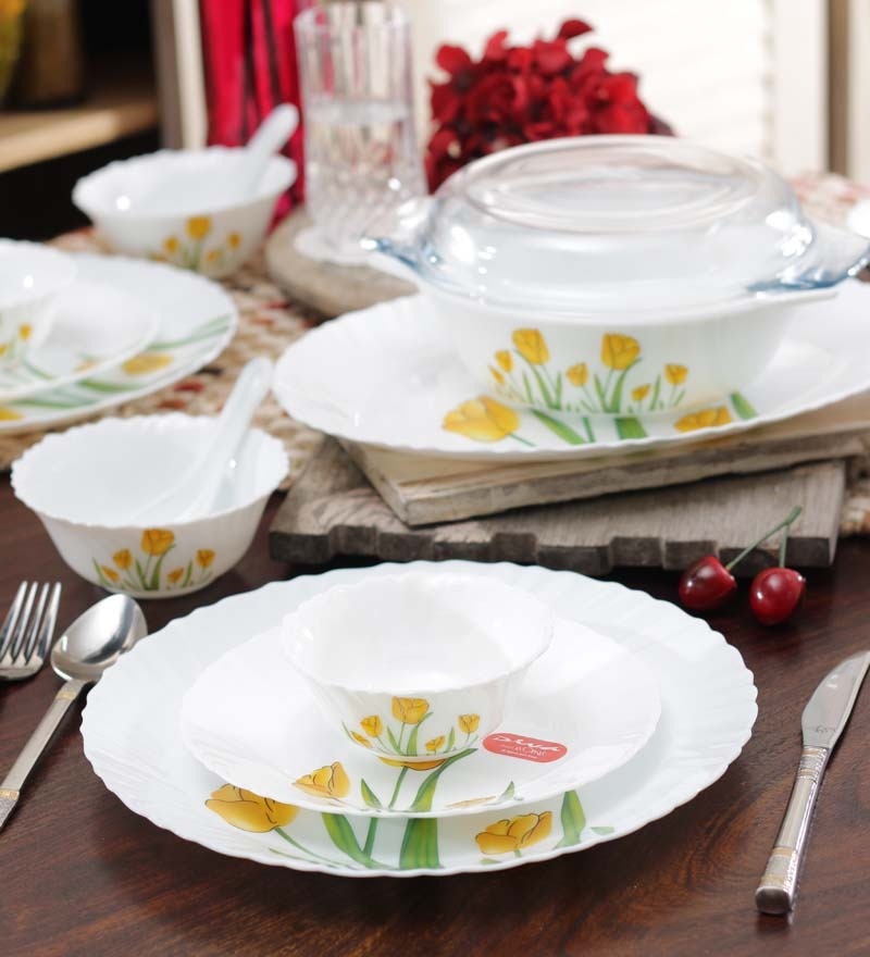 La Opala Tulip Passion Classique Collection Opalware Dinner Set, 35 45 Pieces