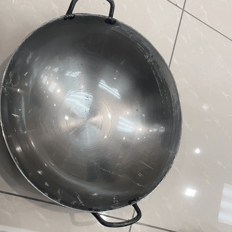 Chinese wok 44.5cm Light weight - The Kitchen Warehouse